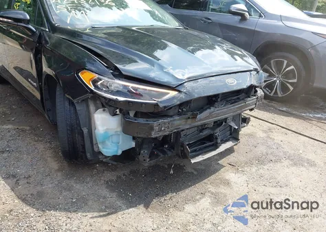 2018 Ford Fusion Hybrid Se из США, поврежденный, VIN 3FA6P0LU9JR259131